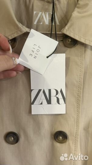 Плащ для девочки Zara 134