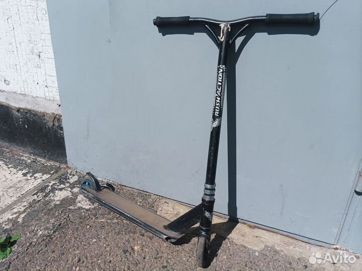 Трюковой самокат rush action