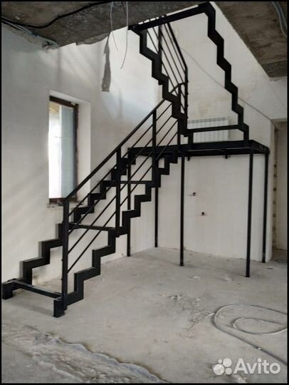 Металлические лестницы