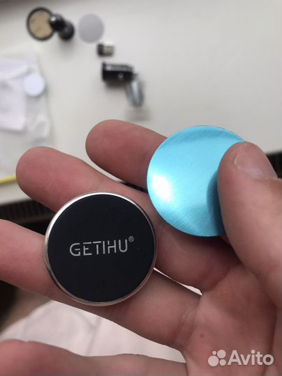 Магнитное крепление в авто для смартфона