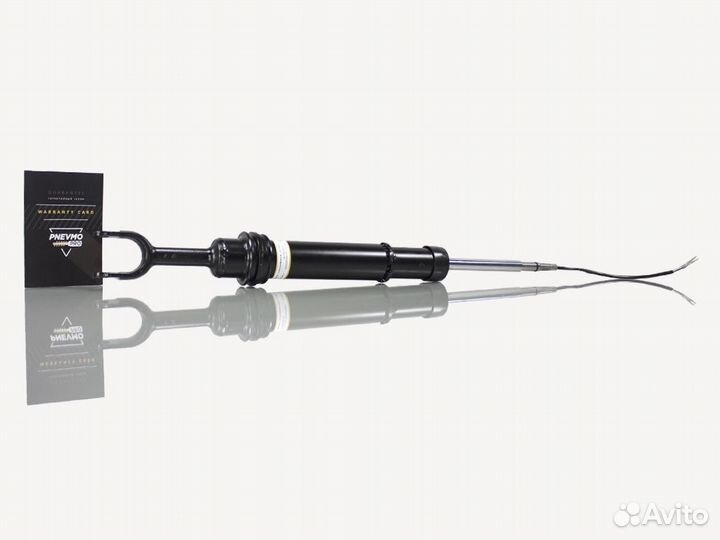 Амортизатор Audi S8 D3 передний активный