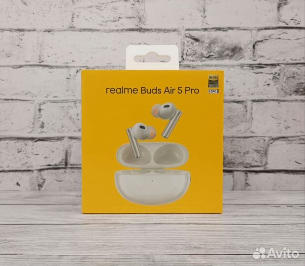 Новые наушники Realme Buds Air 5 Pro
