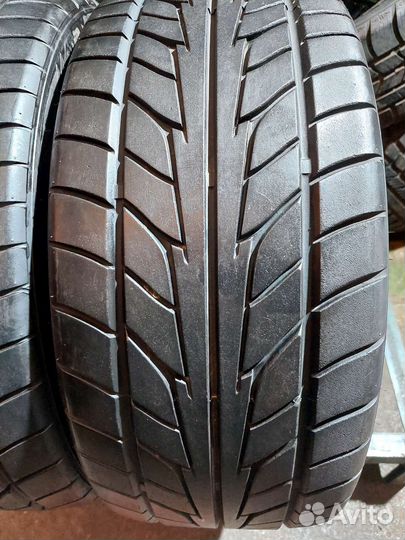 Nitto NT555 Extreme ZR 245/35 R20 95W