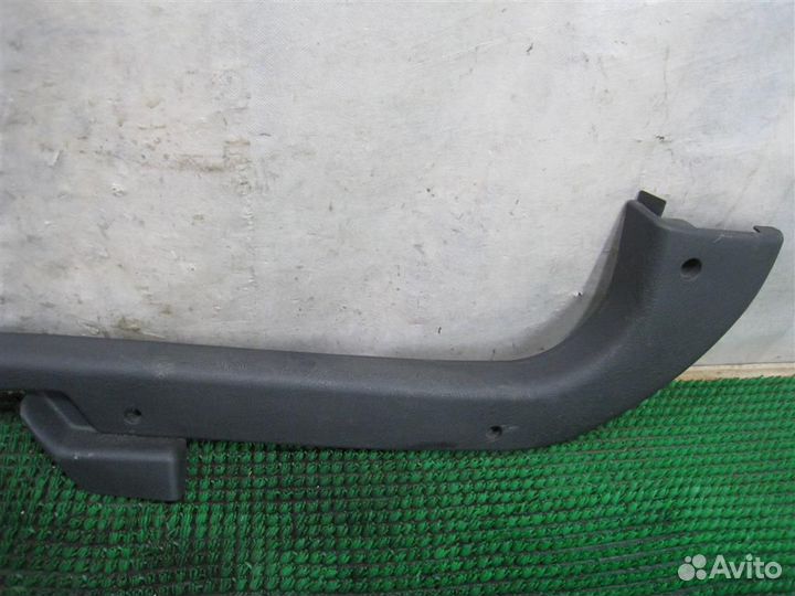 Накладка порога переднего левого внутри Citroen B