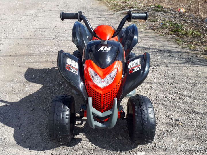 Детский квадроцикл на аккумуляторе