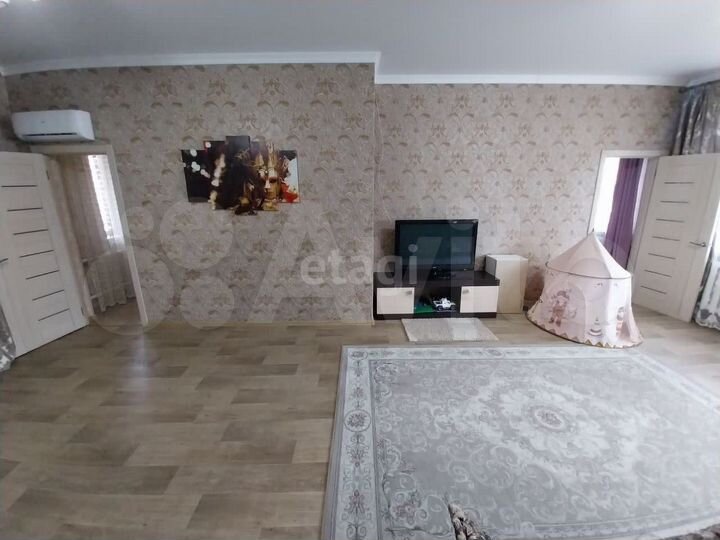 Дом 71,2 м² на участке 4,8 сот.