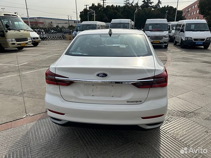 Ford Escort 1.5 AT, 2021, 31 000 км