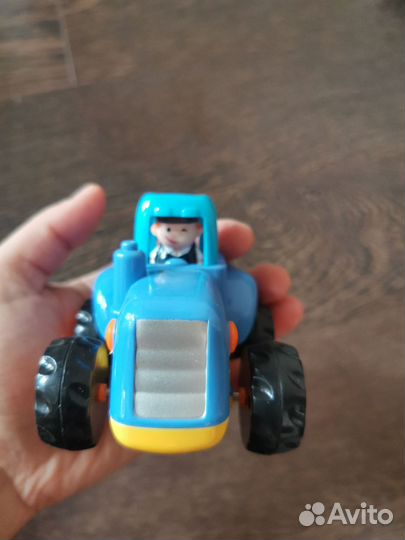 Детские игрушки трактор