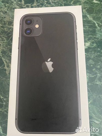 iPhone 11, 64 ГБ