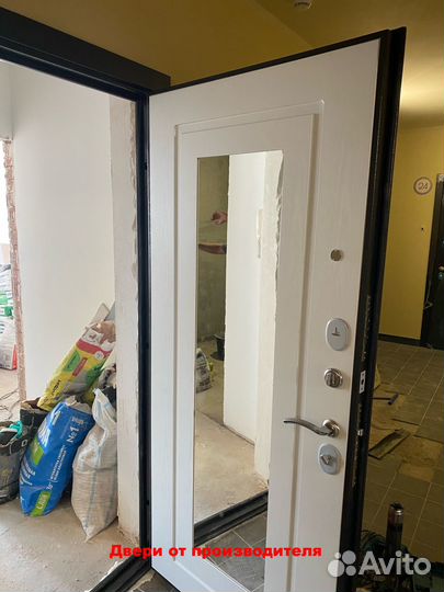 Дверь входная зеркало