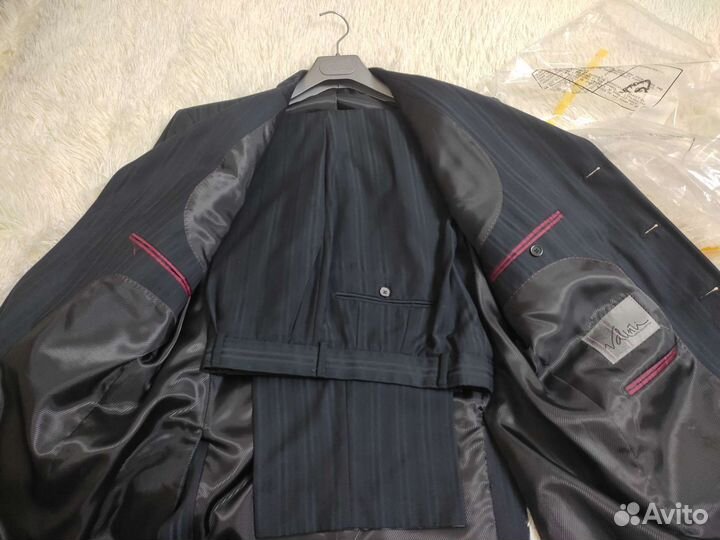 Костюм мужской