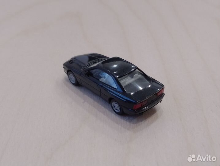 BMW 8er E31 (1990-1999) 850i