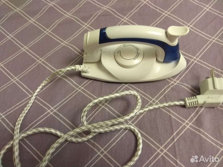 Утюг дорожный