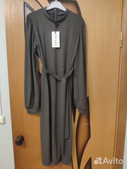 Платье новое серое 46
