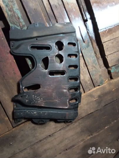 Защита двигателя на renault symbol