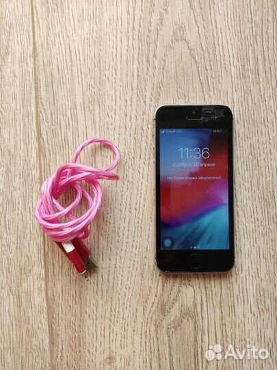 iPhone 5S, 16 ГБ