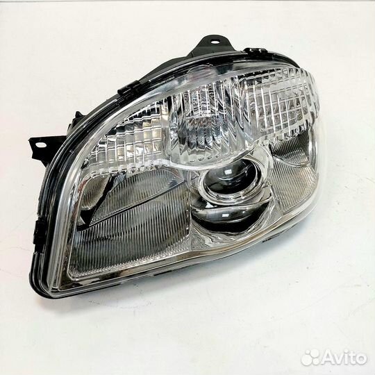 Фара Нива Шевроле (Лада) 2123 с линзой левая