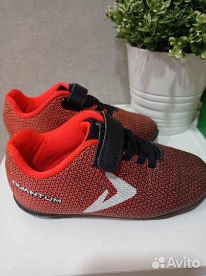 Футбольные бутсы demix