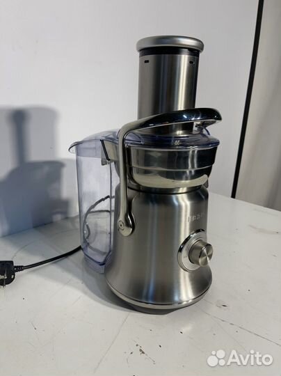 Соковыжималка Bork S703