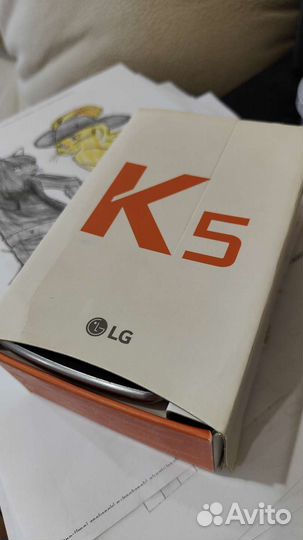 Телефон LG K5