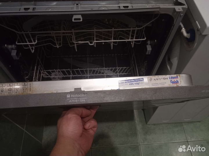 Посудомоечная машина hotpoint Ariston