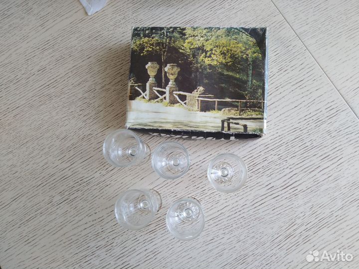 Рюмки хрустальные 