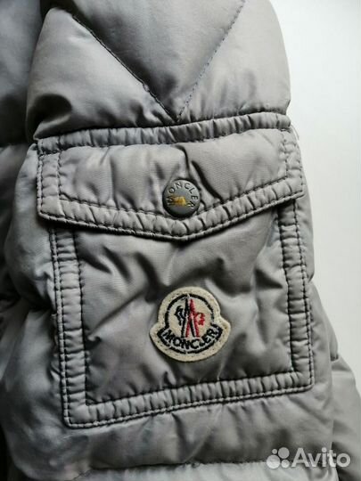 Куртка и брюки Moncler, Италия