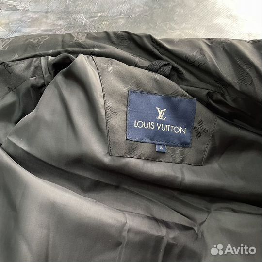 Жилетка Louis vuitton