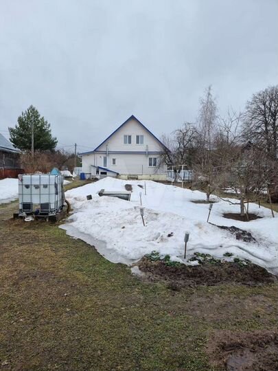 Дом 220 м² на участке 19 сот.