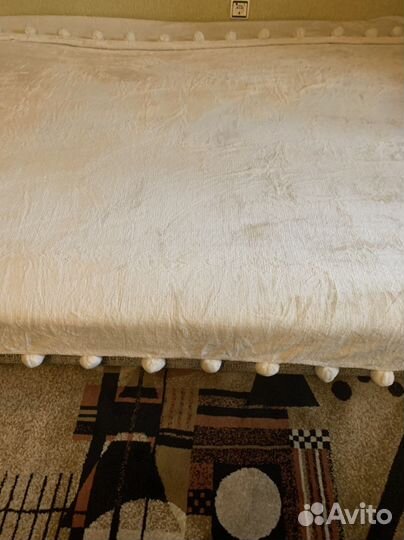 Покрывало-плед 200 см на 210см - новое