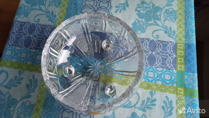 Хрустальная ваза-фруктовница на ножках