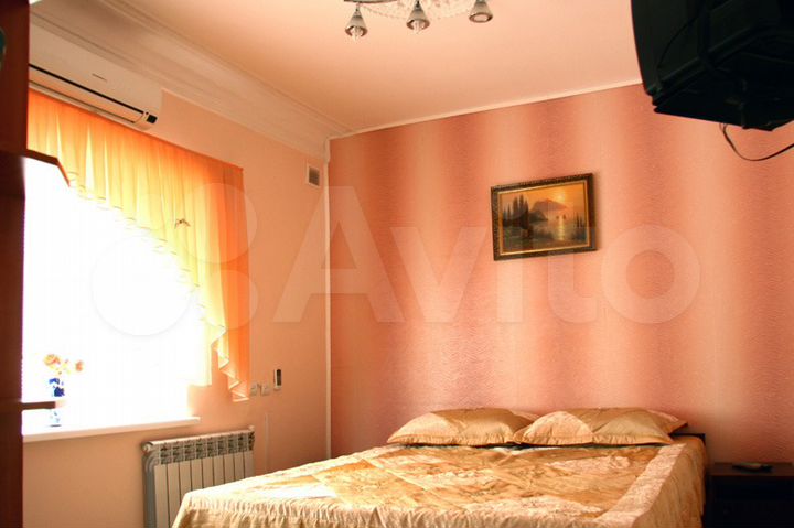 Комната 20 м² в 6-к., 1/1 эт.