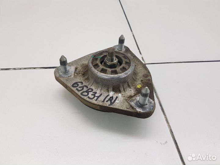 Опора переднего амортизатора правая