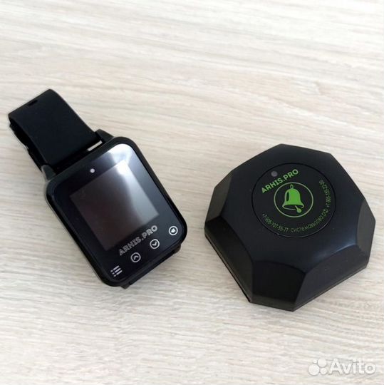 Кнопка вызова персонала, официанта Бургер и часы