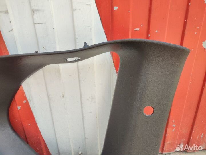 Обшивка багажника левая Nissan X-Trail NT31 MR20DE