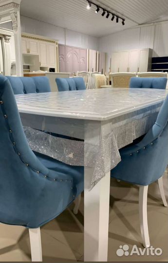 Силиконовая скатерть с кружевом