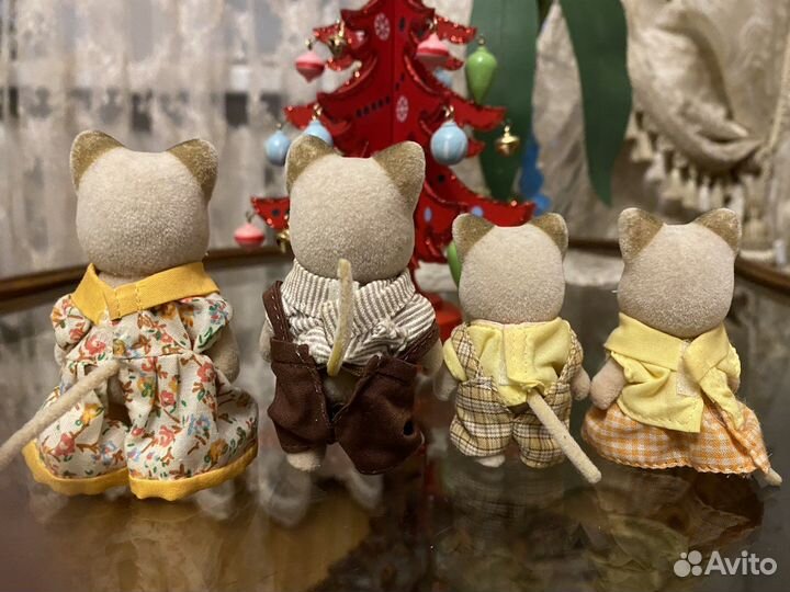 Sylvanian families кенгуру, разные коты