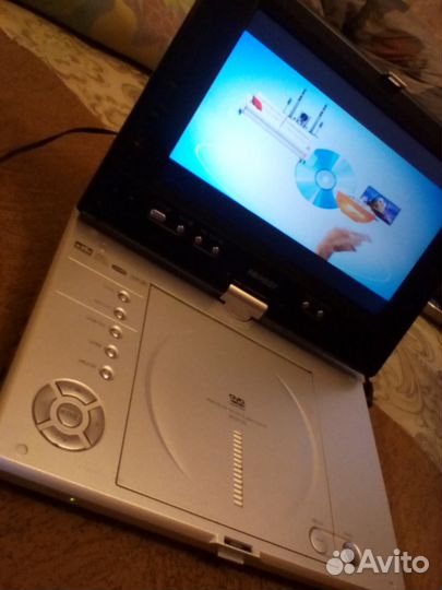 DVD с ЖК экраном Toshiba