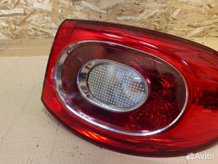 Фонарь задний правый задний правый Volkswagen