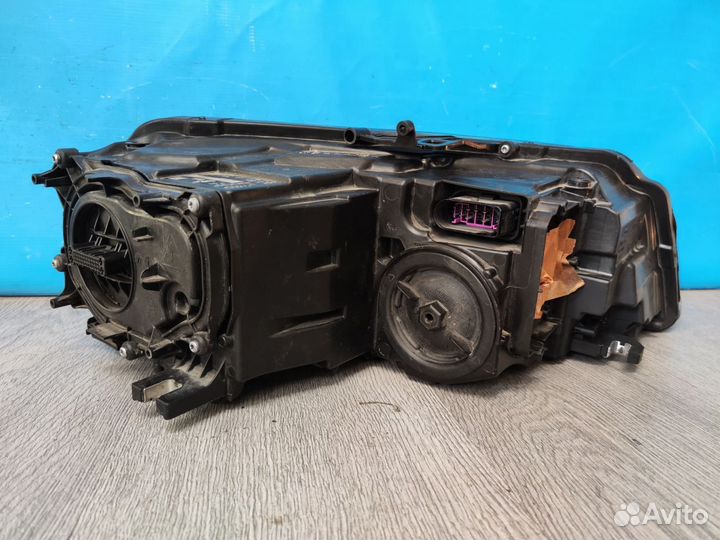 Фара левая Audi A8 3 Д4 2010-2017