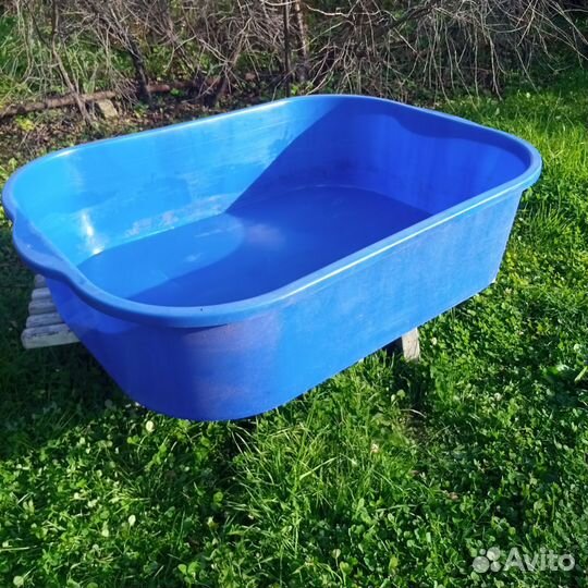 Детский пластиковый бассейн