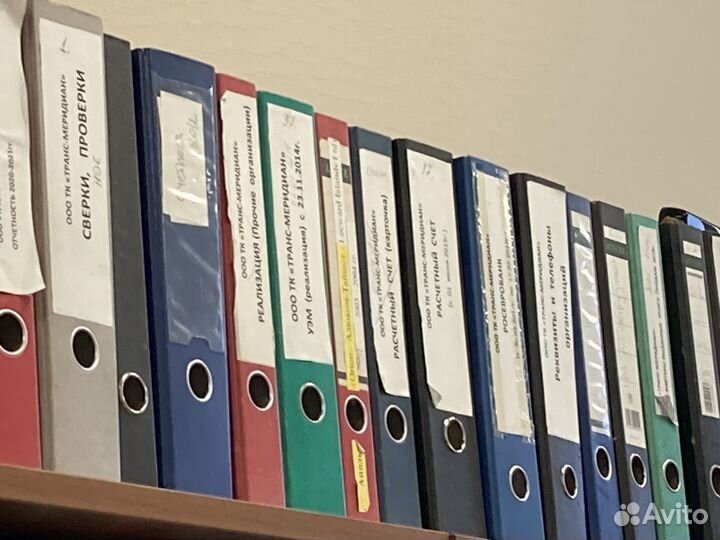 Книжные шкафы