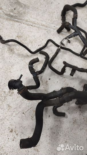 Патрубок охлаждения Vag 1.4 tsi caxa