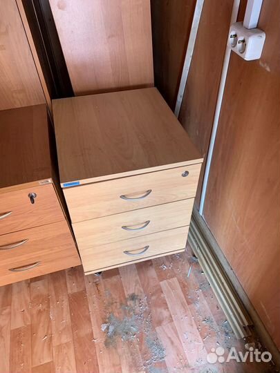 Тумба офисная выкатная