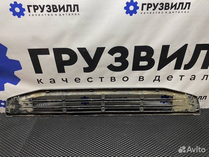 Накладка ступени бампера Volvo FH4 82220206