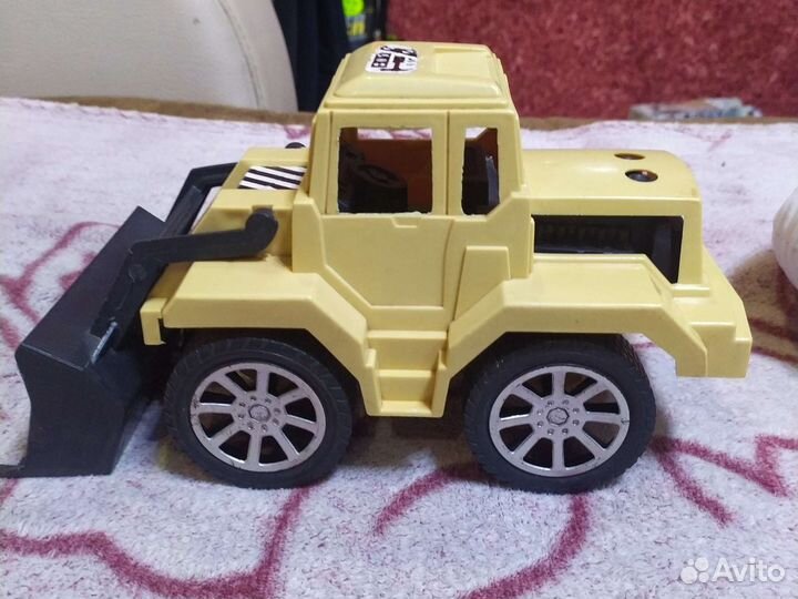 Продам трактор