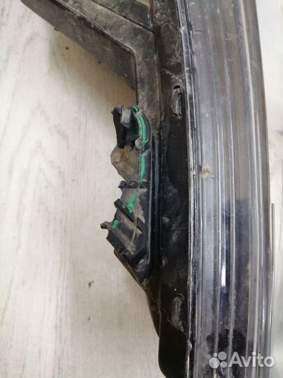 Фара Hyundai solaris Лев