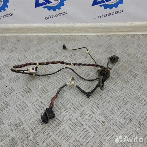 Проводка двери зад.лев Skoda Octavia A5 1.6 BSF