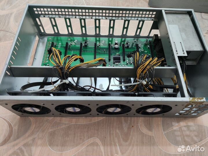 Тушка для майнинг фермы на 8 карт