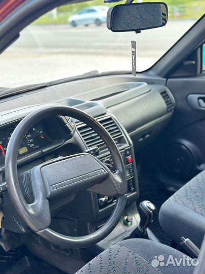 ВАЗ 2110 1.5 МТ, 2004, 200 000 км